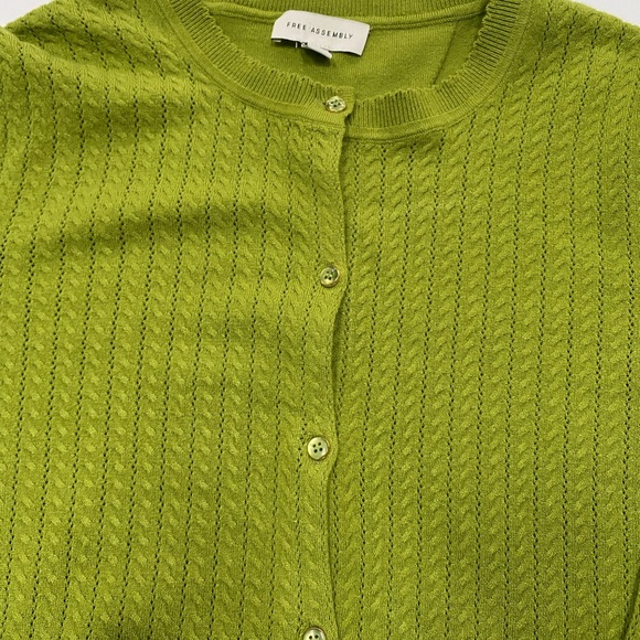 🌿 Free Assembly Lime Pointelle Cable Cardigan XL - Picture 2 of 7
